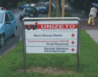 Tablice informacyjne Agencja reklamowa Next Reklama Unizeto