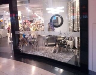 Oklejanie szyb i witryn