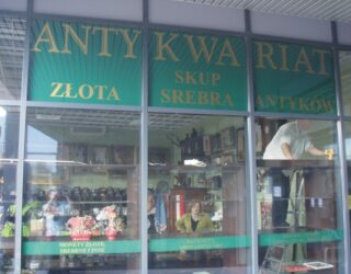 Oklejanie szyb i witryn