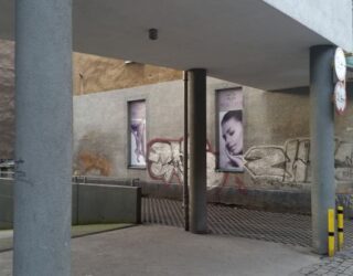 Oklejanie szyb i witryn