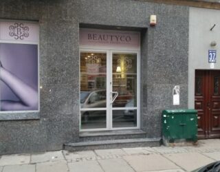 Oklejanie szyb i witryn