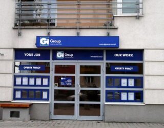 Oklejanie szyb i witryn