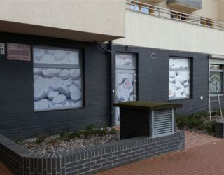 Oklejanie szyb i witryn